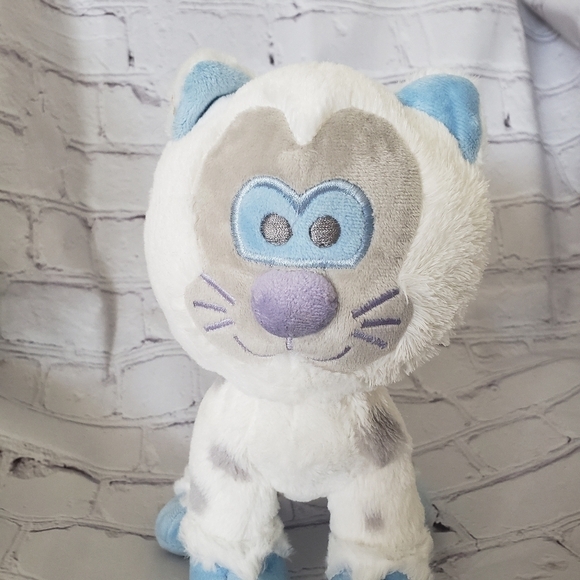 Disney Expedition Everest Snow Leopard Cat Plush 8-inch Stuffed Animal Yeti - Picture 1 of 9